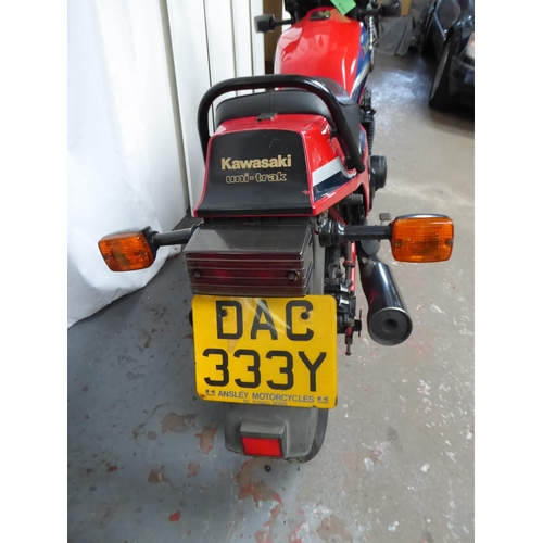 35 - DAC333Y
Kawasaki GPZ550H1
First Registered 14.03.1983
Approx 23000 Miles
 Rust on front mudguard Sma... 