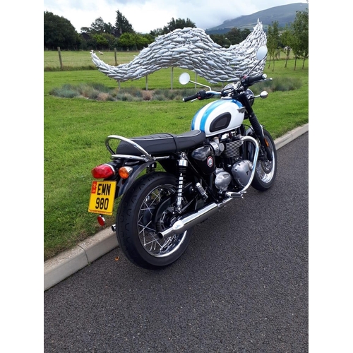 39 - EMN980
Triumph Bonneville T120
First Registered 29.08.2018
Approx 3400 Miles
 1200CC Serviced