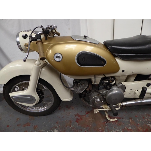 40 - 665YMN
Ariel Arrow
First Registered 03.10.1961
Approx  26,709 Miles
Garaged for some years. Fitted w... 