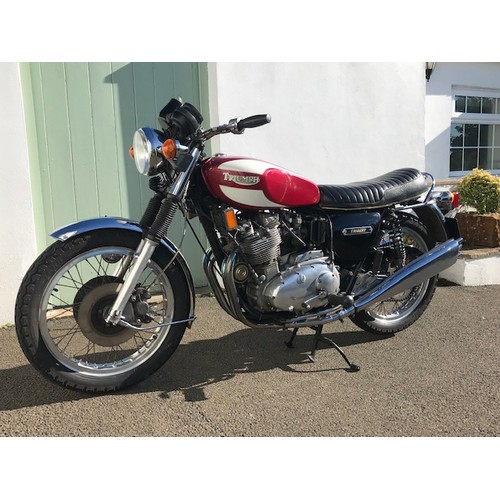 27 - HMN160P
Triumph Trident T160V
First Registered 23.03.1977
Approx 23,800 miles
Petrol
No known faults... 