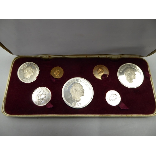 140 - 1967 Tonga proof coin set (7 coins cased)