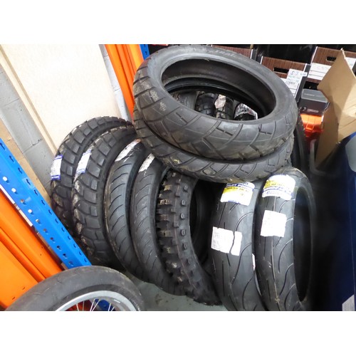 62 - Pair of Dunlop 110/90 - 18 tyres, Pair of Bridgestone 120/90-18 tyres, Pair of Metzeler 140-80-18 ty... 