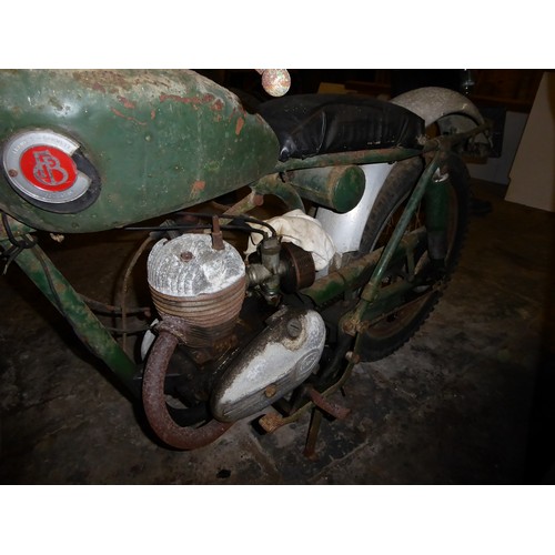 69 - Garage Find!
Circa 1950s Francis Barnett 2 stroke trials bike
Approx 4602 miles showing