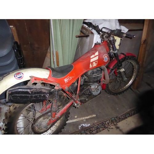 71 - Garage Find!
MAN7793
Red Montesa MH 349 
First Registered 1985
with papers