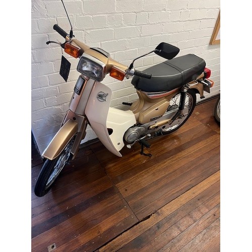 75 - MAN9038
Honda C90 Bronze
First Registered 1985
Approx 4133 miles
Petrol