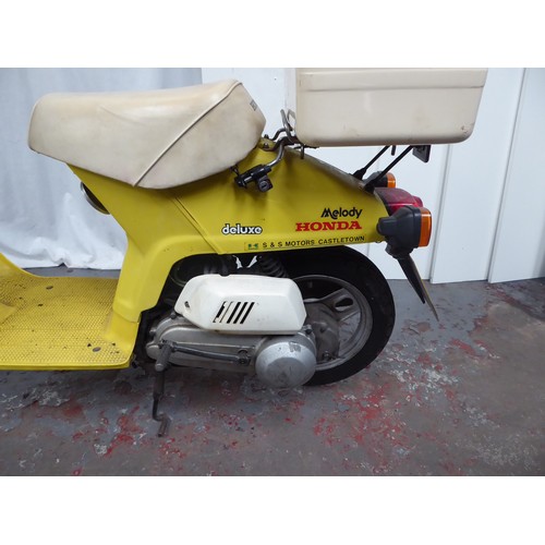 65 - Garage Find!
Yellow Honda NS50MSB melody moped 50cc
First Registered 14.04.1985
Petrol
Frame No. AB0... 