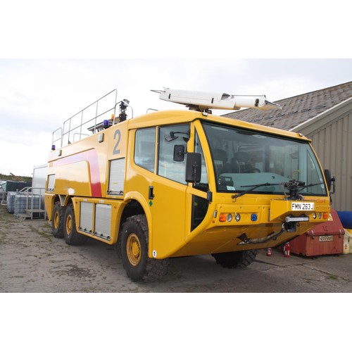 149 - FMN263J
Carmichael Cobra 6X6 airport crash tender
First Registered 15.06.2001First 15.06.2001
Pump H... 