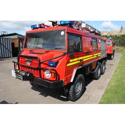 151 - PMN717W
Steyr Pinzgauer 6X6 Fire Engine 2383cc
First Registered 03.10.2001
Approx 8665 miles
Manual ... 