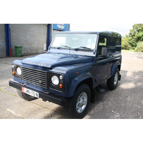 193 - JMN176N
Blue Land Rover Defender 90
First Registered 07.01.2009
Approx 70,369 miles
Manual Diesel
VA... 