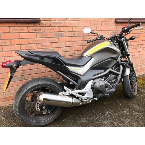 79 - LMN989C
Honda NC700 SD-C 670CC
First Registered 04.12.2012
Approx 10,940 miles
Petrol Dual clutch