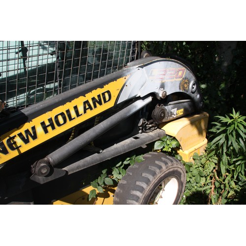 248 - LMN679B
New holland L220 Skidsteer
First Registered 08.11.2012
Approx 1470 hours
Diesel
together wit... 