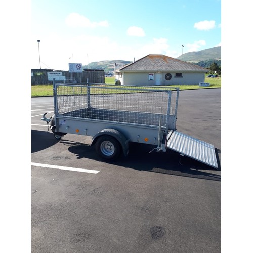 258 - Ifor Williams P7e trailer with mesh sides, ramp, jockey wheel, rear stands and spare wheel - in exce... 