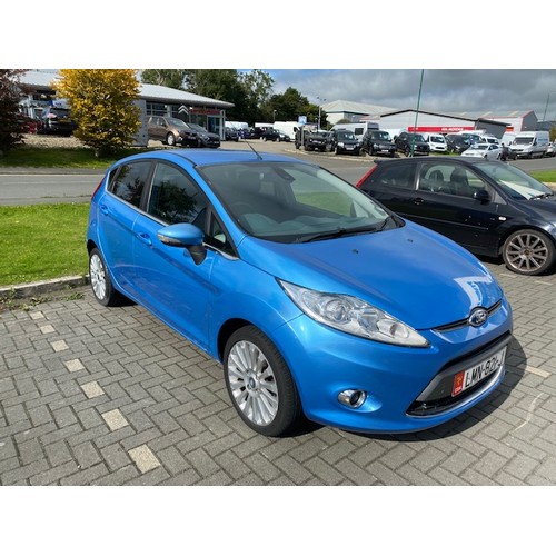 123 - LMN821J
Ford Fiesta 1.4 Titanium 5dr
First Registered 07.12.2010
Approx 65,000 miles
Auto Petrol