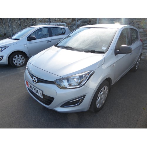 257 - LMN294N
Silver Hyundai i20 Classic CRDI
First Registered 01.04.2014
Approx 29,209 miles
Manual Diese... 