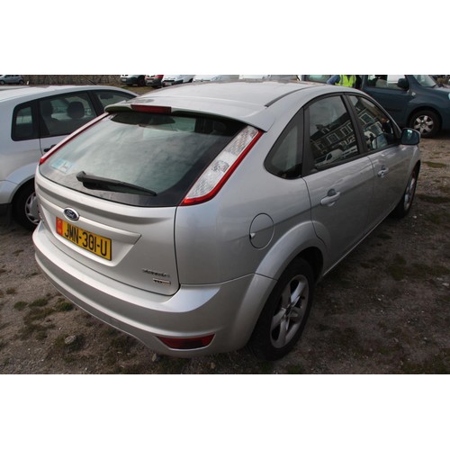 226 - JMN301U
Silver Ford Focus Zetec 1753cc
First Registered01.09.2009
Approx 81,191 miles
Manual Diesel