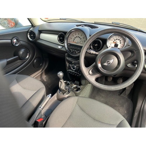 283 - PMN858V
Mini One 1.6 3dr
First Registered 29.11.2013
Approx 17,000 miles
Manual Petrol