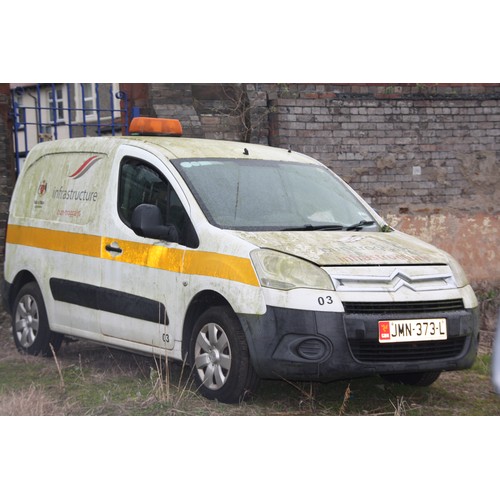 173 - JMN373L
White Citroen Berlingo LX 1.6HDi
First Registered 13.10.2008
Approx 74,569 miles
Manual Dies... 