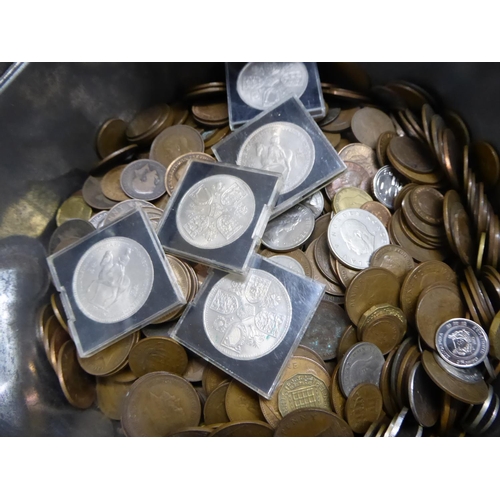 54 - A tin of mixed coinage including five crowns