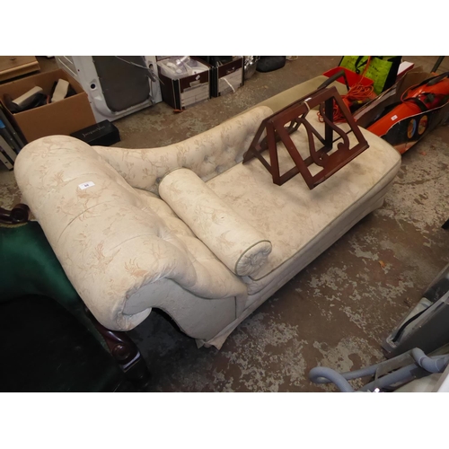 66 - Chaise Longue