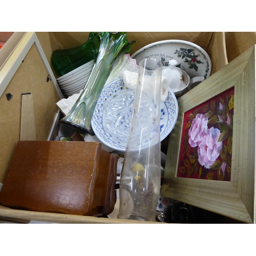 442 - Box of ornaments, pictures, glassware, ornaments, porcelain etc