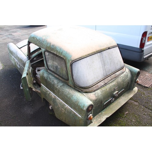 31 - Circa 1960s three wheeler bond car
FOR RESTORATION