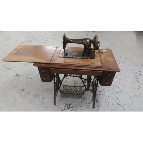 314 - Singer treadle sewing machine