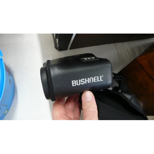 198 - A yardage pro 500 spotting scope by Bushnell (cased)