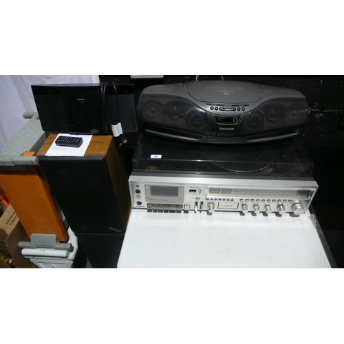 54 - Hitachi music centre plus speakers, a large Panasonic ghetto blaster and a Panasonic compact stereo ... 