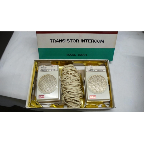 137 - Transistor intercom