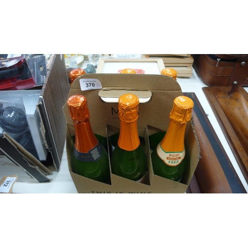 370 - Six bottles of bucks fizz