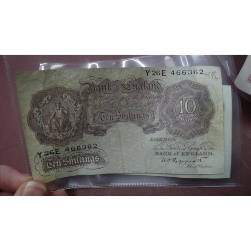 405 - Three ten shilling notes, Isle of Man Government Stallard, Bank of England Peppiatt and Bank of Engl... 