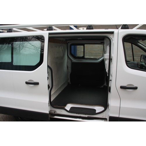 2 - LMN768Y
WHITE VAUXHALL VIVARO 2700 L1H1 VAN 1598cc
First Registered 30.04.2015
Approx 72000 Miles
La... 