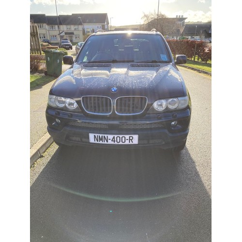 10 - NMN400R
Black BMW X5 Sport
First Registered 17.11.2006
Approx 142,000 miles
Auto Diesel
Black Leathe... 