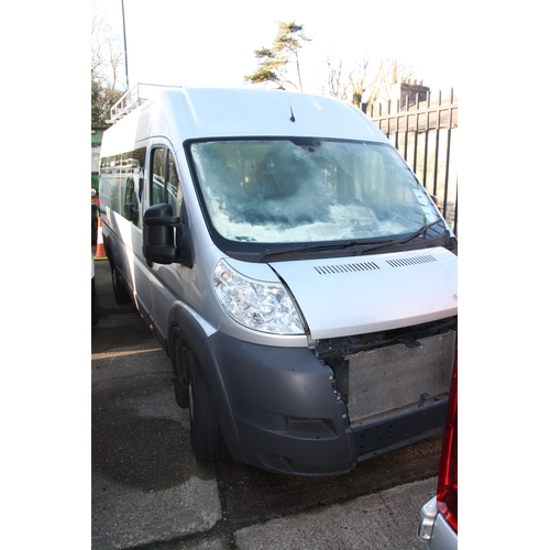 61 - RMN862B
Peugeot Boxer L4H2 minibus
First Registered 17.05.2013
Approx 63,679 miles
Manual Diesel
Las... 