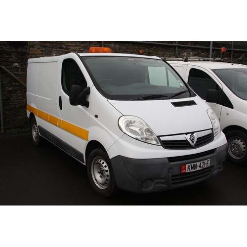 56 - KMN421E
White Vauxhall Vivaro 2700 L1H1 1995c
First Registered 09.08.2010
Approx 45,923 miles
Manual... 