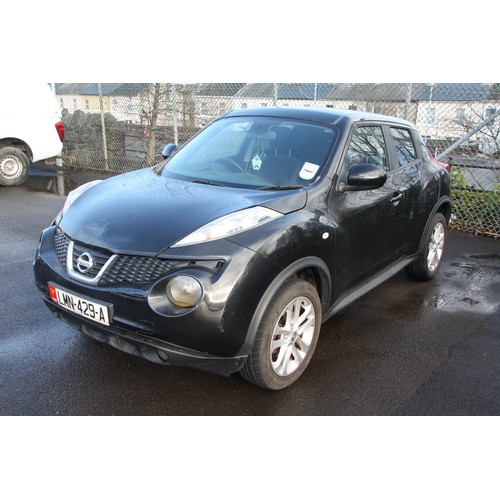 67 - LMN429A
Black Nissan Juke 1598cc
First Registered 28.09.2012
Approx 49,539 miles
Auto Petrol
light d... 