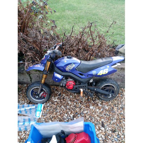 39 - Job lot of two mini moto motorbikes and an abundant of spares, new and used.
1 x Polini air cooled 5... 