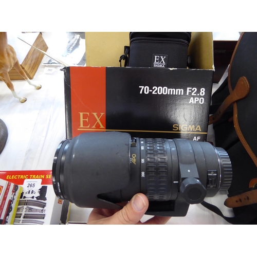 149 - A Sigma EX70 to 200 Telephoto F2.8 APO lens with UV filter