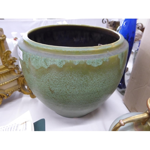 273 - A large green glazed jardinere pot