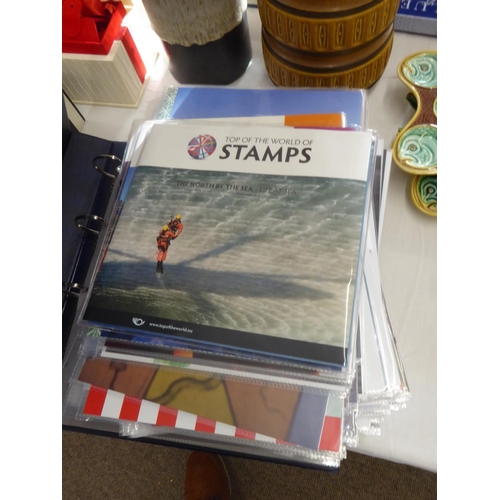 160 - A large collection of stamp collector sheets and booklets