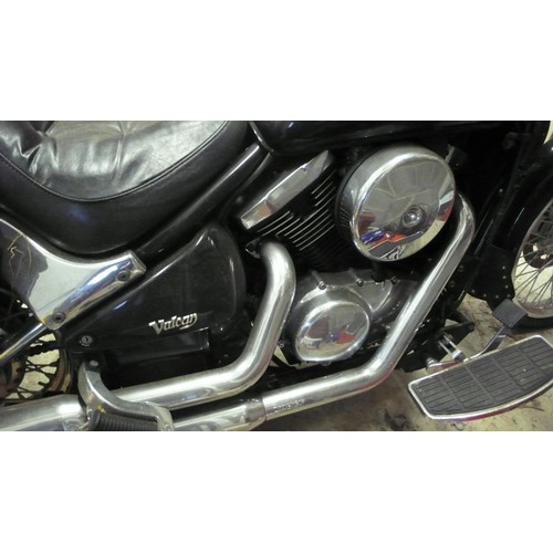 64 - JMN456W
Kawasaki Vulcan VN800
First registered 19/7/1996 
Tax exp 12/22
Mileage 26064
Leather pannie... 