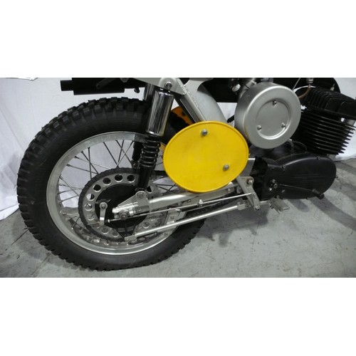 44 - Husqvarna 400 CROSSSER
Believed to be 1969 
Large history file with photos of restoration