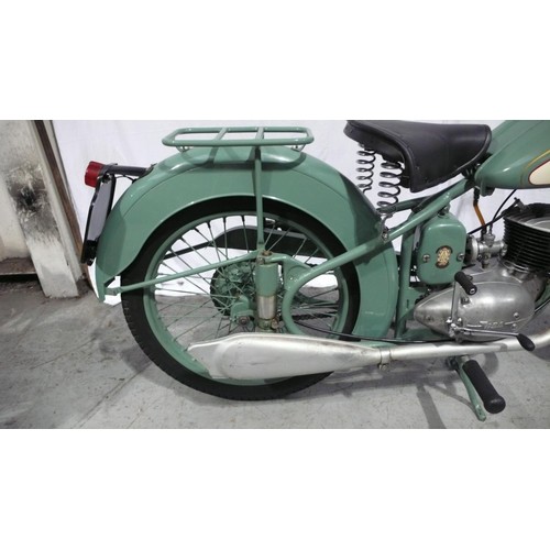 45 - 8746 MN
BSA Bantam 123cc
First registered 3/12/1963
Mileage 53
Taxed 3/23 History file