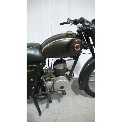 52 - 148MN
Francis Barnett Plover 150cc
First registered 15/6/1959
Mileage 8054
Taxed 3/23