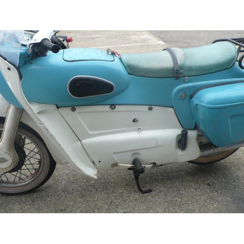 10 - GFE262F
Ariel Leader 250cc
First registered January 1968
6297 miles
Old style log books No V5