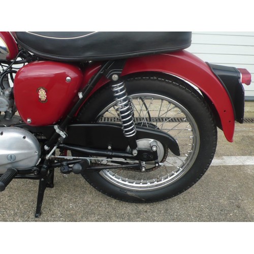 17 - 979JVO
BSA B40 350cc
First registered April 1961
Mileage TBA
History file
Incomplete V5 and old styl... 