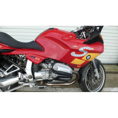 21 - NMN506R
BMW R1100S
First registered 9/2001
Mileage 65738
Tax exp 6/20
Log Book & Certificate of appr... 