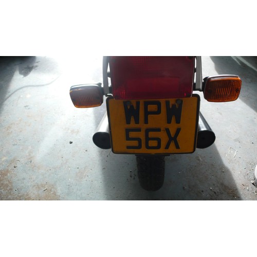 27 - WPW56X
Suzuki GS400
First registered 1981
12222miles
V5 present