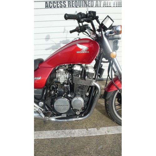 28 - UMN48
Honda Nighthawk 650
First registered 7/2000
30733 miles
Tax exp 10/19
Log book present