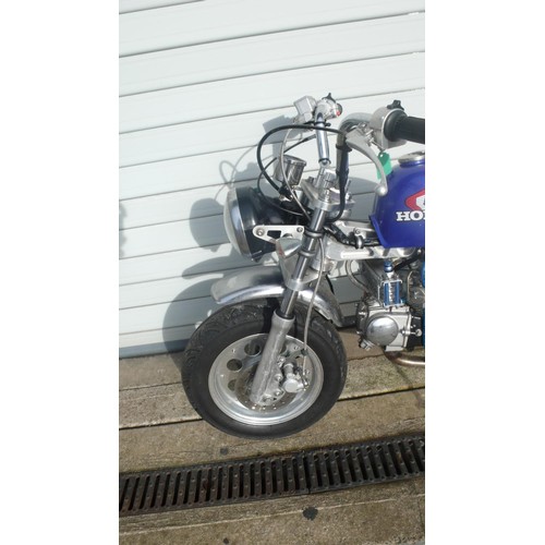 30 - Y199HHP
Honda Easyrider TT Legends Special edition 49cc
First registered 2001
No V5
High specificati... 